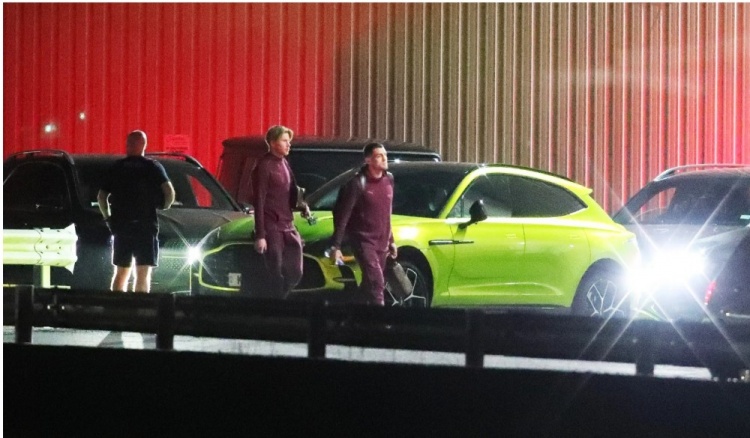 哈蘭德腳踝受傷沒法開車，曼城工作人員替他開走35萬英鎊新座駕